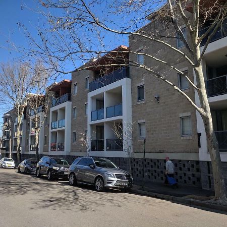 Nesuto Chippendale Aparthotel Sydney Bagian luar foto
