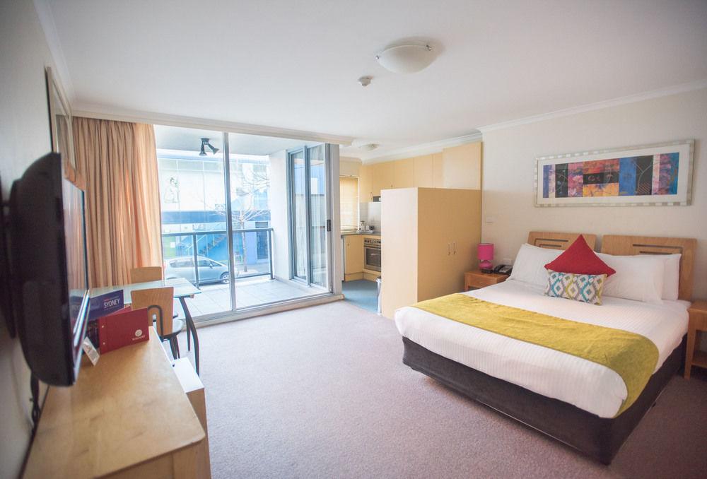 Nesuto Chippendale Aparthotel Sydney Bagian luar foto