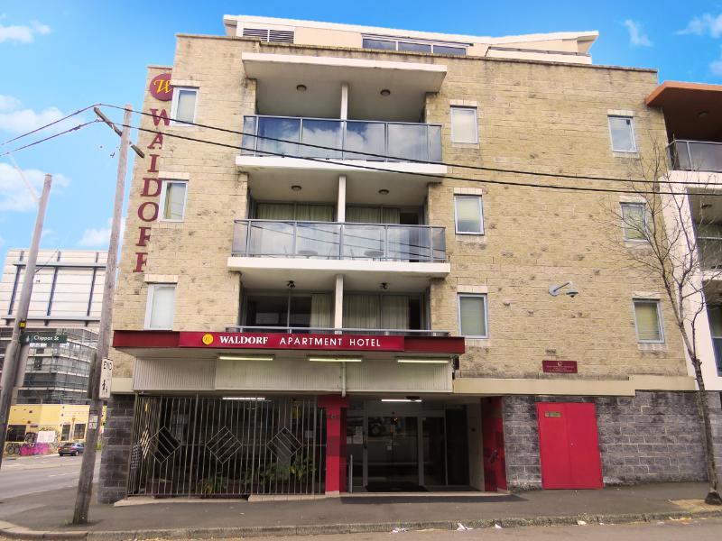 Nesuto Chippendale Aparthotel Sydney Bagian luar foto