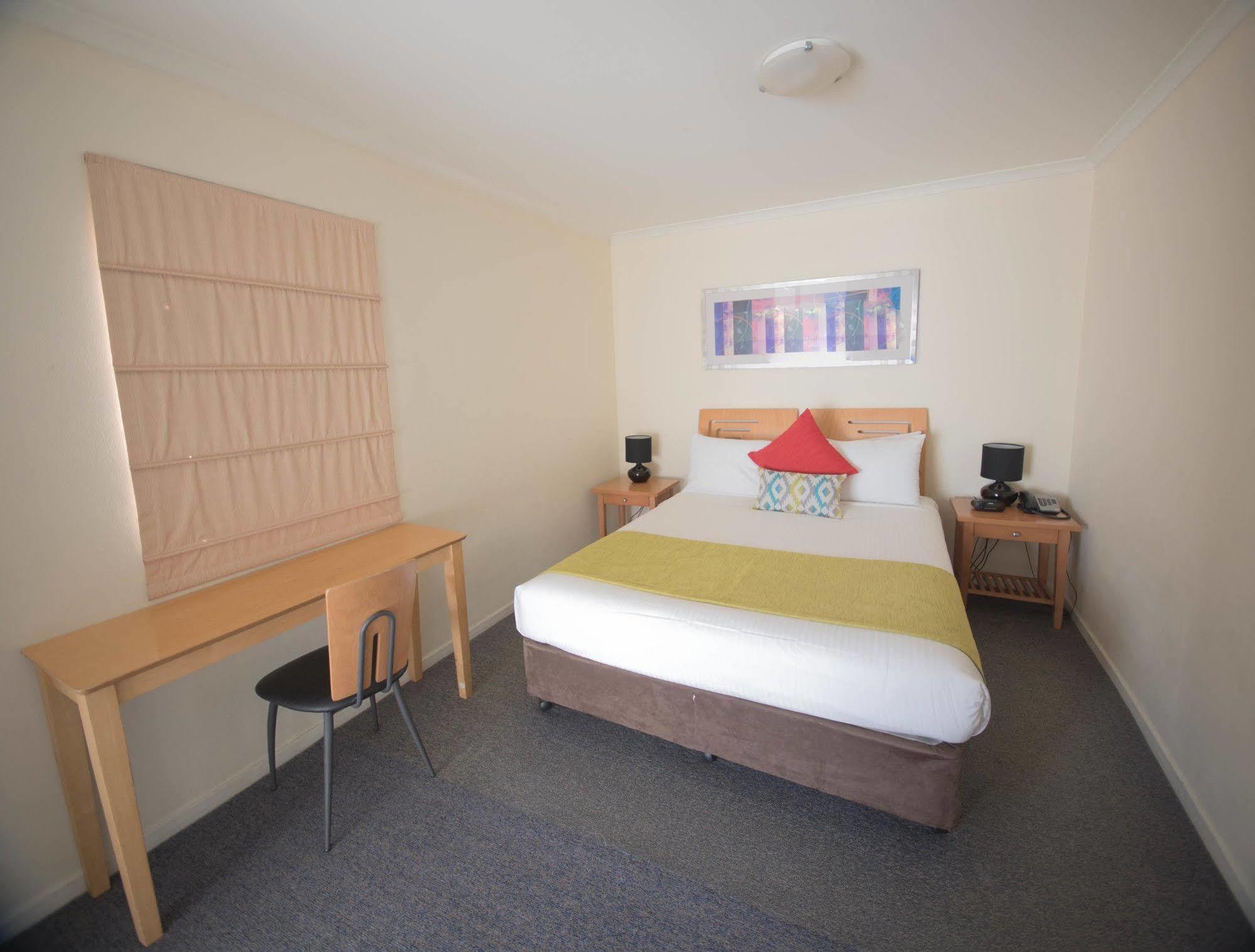 Nesuto Chippendale Aparthotel Sydney Bagian luar foto